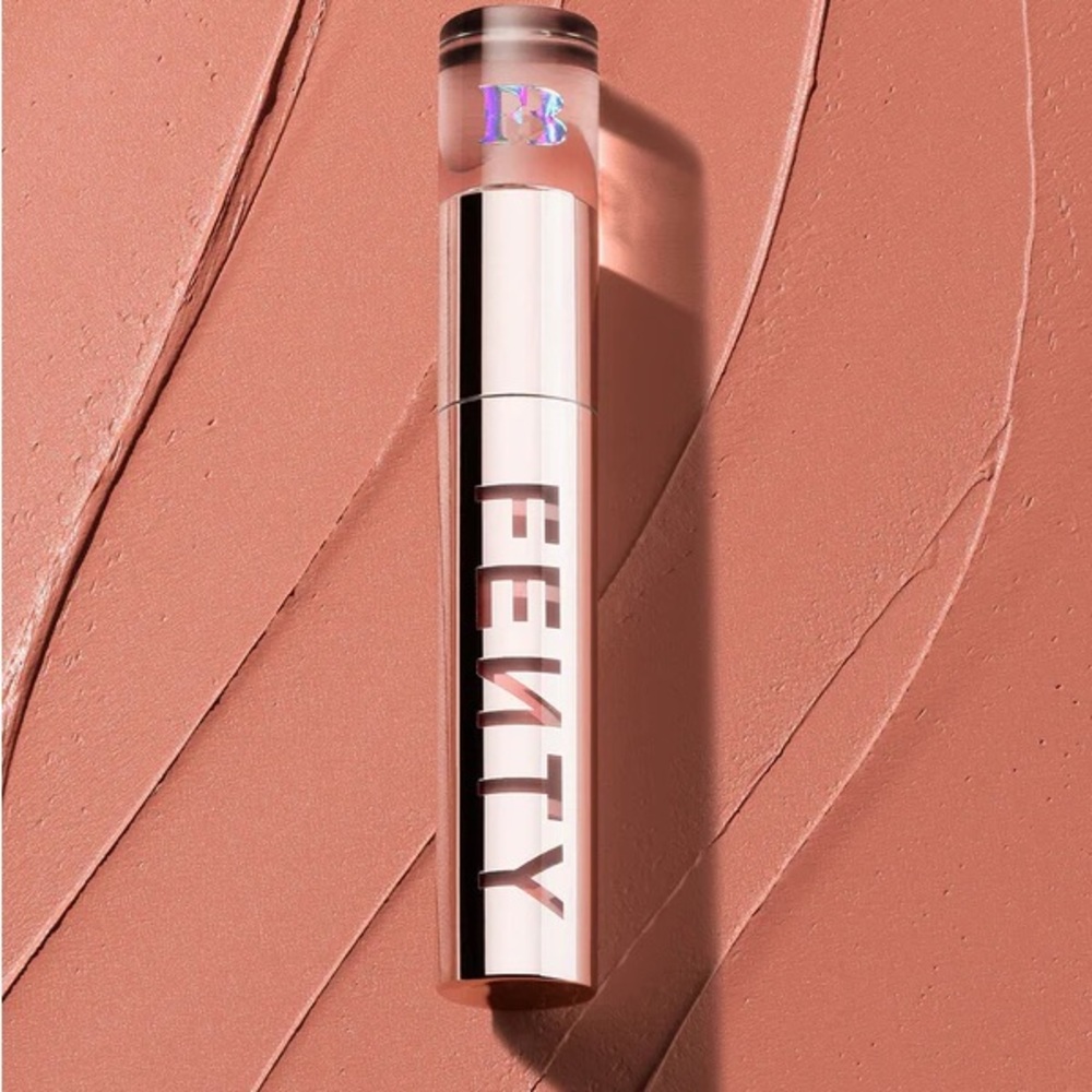 Fenty Beauty Icon Velvet Liquid Lipstick in the shade Noodz & Dudez 06